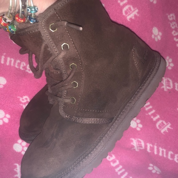 ❤️UGG NEUMEL CHUKKA CHOCOLATE HIKERS, LADIES 7. NOT BROKEN IN!!!! - Picture 5 of 13